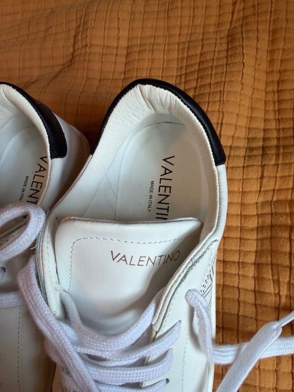 Valentino White Leather Women's Sneakers - Picture 2 of 11